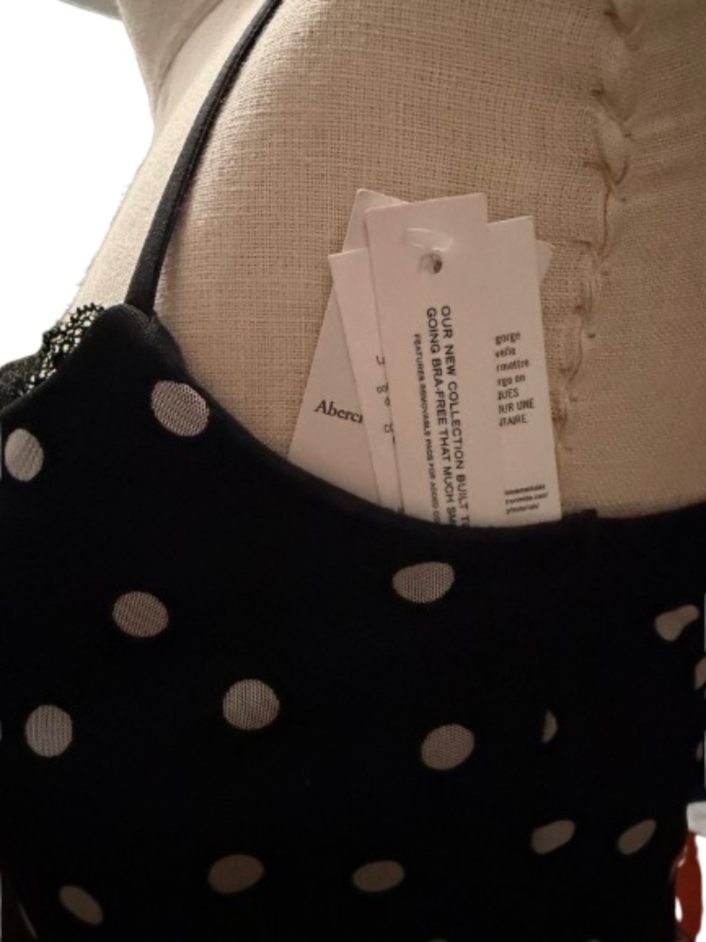NWT Woman's Abercrombie and Fitch Bra-Free Lace Cami Tank - Picture 3 of 5